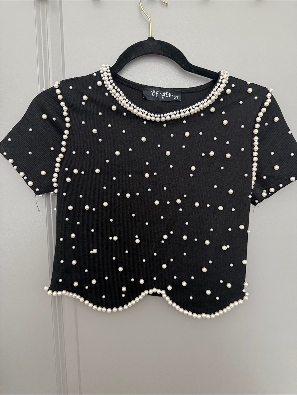 Black Pearl-Embellished Short Sleeve Sweater